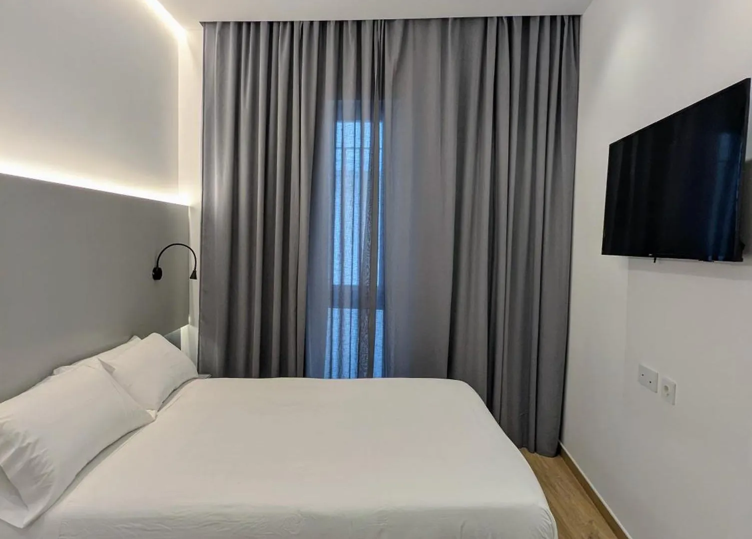 Dormos Hotel Cádiz